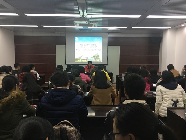无修正
回访母校动员会1.JPG